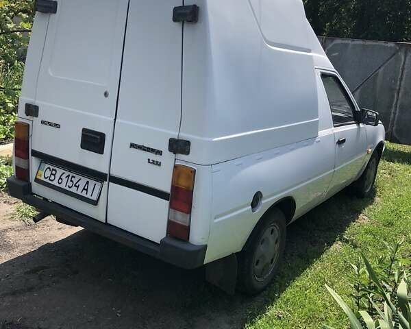 Белый ЗАЗ 110558, объемом двигателя 1.2 л и пробегом 152 тыс. км за 1500 $, фото 3 на Automoto.ua