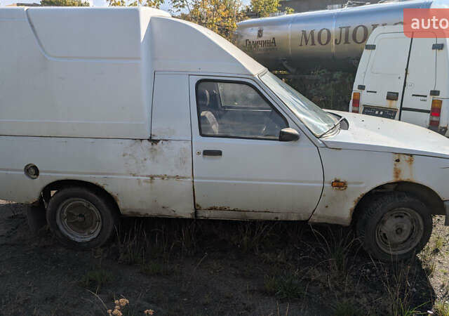 Білий ЗАЗ 110558, об'ємом двигуна 1.2 л та пробігом 171 тис. км за 300 $, фото 2 на Automoto.ua