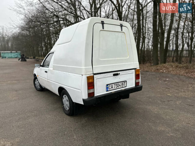 Білий ЗАЗ 110558, об'ємом двигуна 1.3 л та пробігом 100 тис. км за 1000 $, фото 6 на Automoto.ua