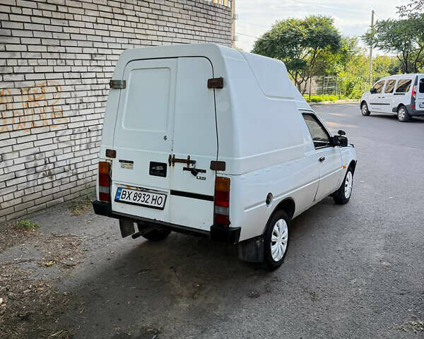 Белый ЗАЗ 110558, объемом двигателя 1.2 л и пробегом 167 тыс. км за 1600 $, фото 5 на Automoto.ua