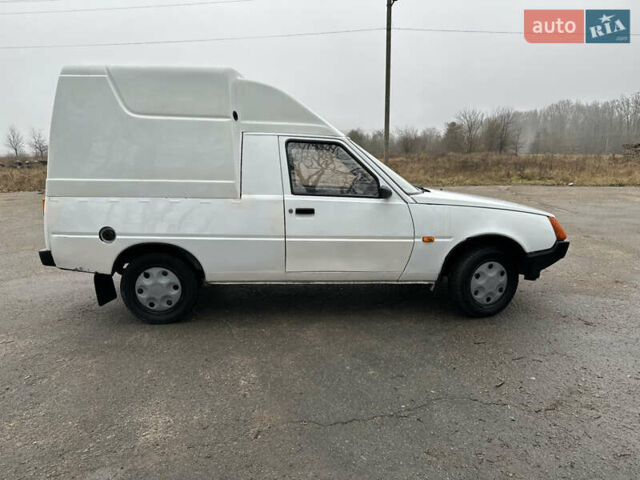 Білий ЗАЗ 110558, об'ємом двигуна 1.3 л та пробігом 100 тис. км за 1000 $, фото 3 на Automoto.ua