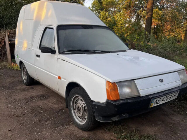 Белый ЗАЗ 110558, объемом двигателя 1.2 л и пробегом 200 тыс. км за 946 $, фото 2 на Automoto.ua