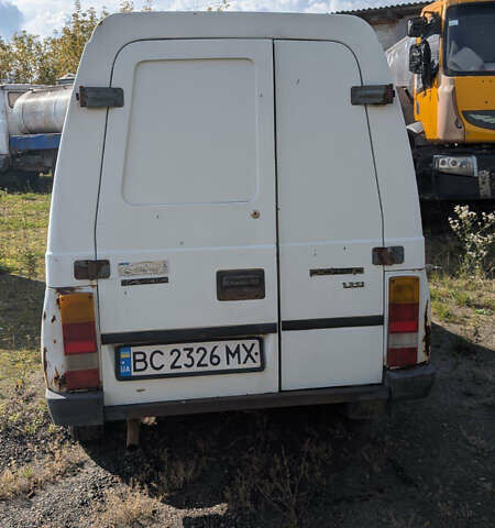 Білий ЗАЗ 110558, об'ємом двигуна 1.2 л та пробігом 171 тис. км за 300 $, фото 4 на Automoto.ua