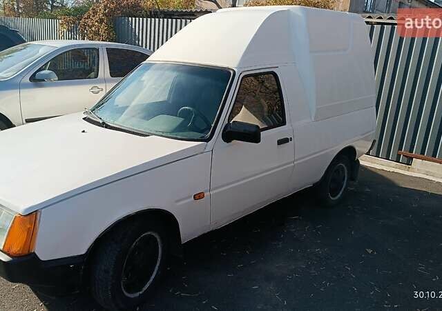 Белый ЗАЗ 110558, объемом двигателя 1.2 л и пробегом 180 тыс. км за 1200 $, фото 1 на Automoto.ua