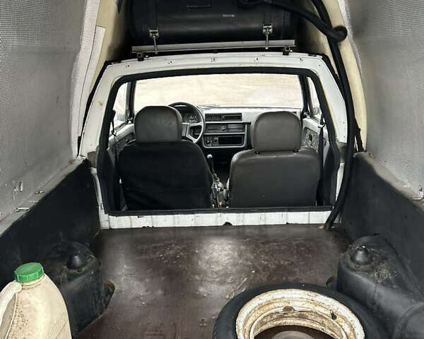 Білий ЗАЗ 110558, об'ємом двигуна 1.3 л та пробігом 100 тис. км за 1000 $, фото 11 на Automoto.ua