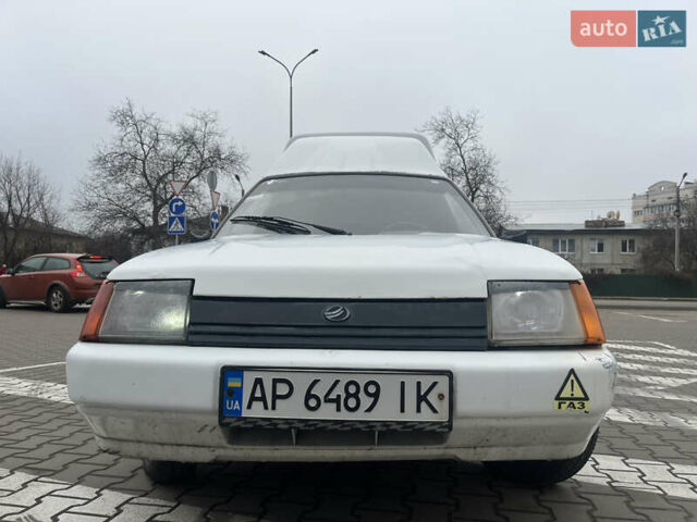 Белый ЗАЗ 110558, объемом двигателя 1.2 л и пробегом 289 тыс. км за 899 $, фото 2 на Automoto.ua