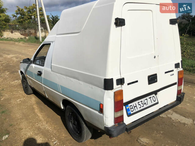 Білий ЗАЗ 110558, об'ємом двигуна 1.3 л та пробігом 178 тис. км за 1250 $, фото 3 на Automoto.ua