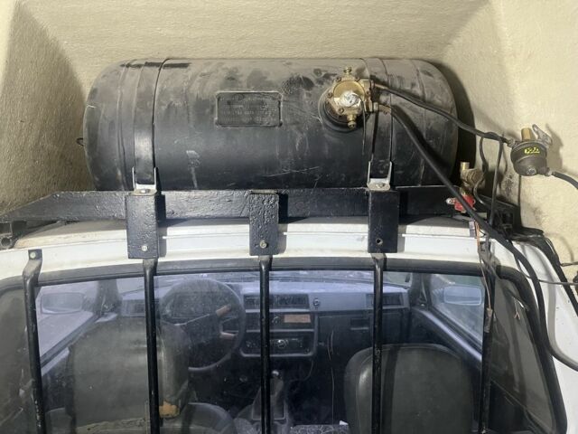 Белый ЗАЗ 110558, объемом двигателя 1.3 л и пробегом 180 тыс. км за 663 $, фото 3 на Automoto.ua