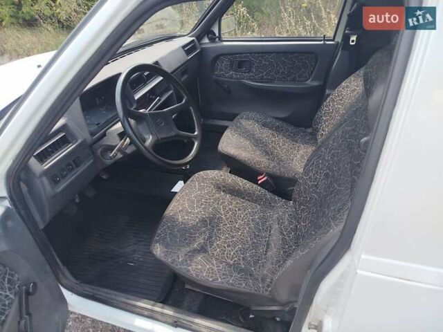 Белый ЗАЗ 110558, объемом двигателя 1.3 л и пробегом 255 тыс. км за 1500 $, фото 3 на Automoto.ua