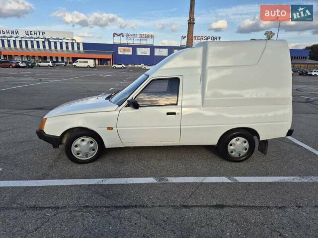 Белый ЗАЗ 110558, объемом двигателя 1.3 л и пробегом 145 тыс. км за 1700 $, фото 5 на Automoto.ua