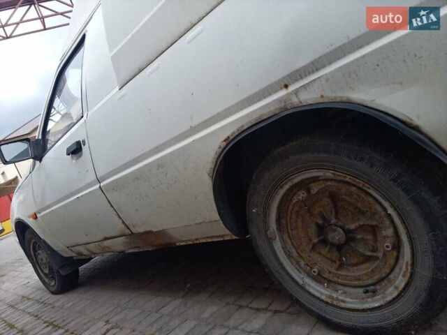 Білий ЗАЗ 110558, об'ємом двигуна 1.3 л та пробігом 127 тис. км за 700 $, фото 2 на Automoto.ua