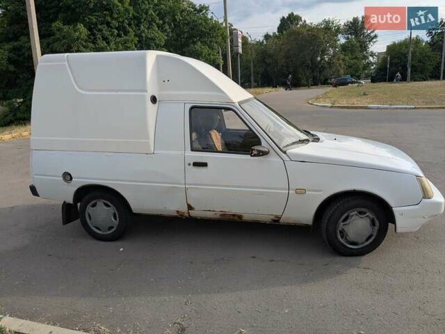 Белый ЗАЗ 110558, объемом двигателя 1.2 л и пробегом 183 тыс. км за 1000 $, фото 1 на Automoto.ua