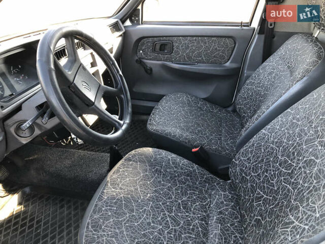 Белый ЗАЗ 110558, объемом двигателя 1.3 л и пробегом 144 тыс. км за 1550 $, фото 9 на Automoto.ua