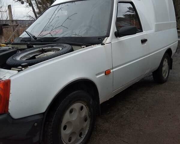 Білий ЗАЗ 110558, об'ємом двигуна 1.3 л та пробігом 312 тис. км за 1900 $, фото 16 на Automoto.ua