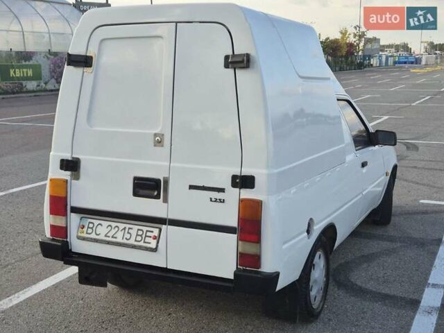 Белый ЗАЗ 110558, объемом двигателя 1.3 л и пробегом 145 тыс. км за 1700 $, фото 2 на Automoto.ua