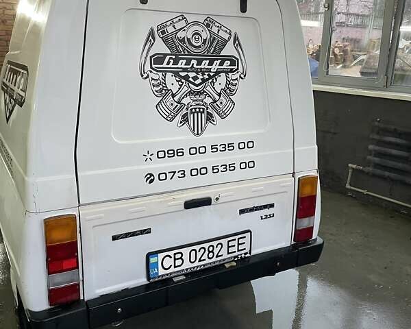 Белый ЗАЗ 110558, объемом двигателя 1.2 л и пробегом 87 тыс. км за 1650 $, фото 2 на Automoto.ua