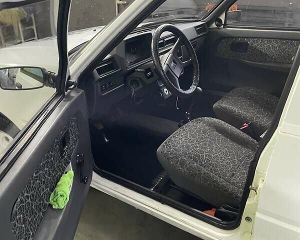 Белый ЗАЗ 110558, объемом двигателя 1.2 л и пробегом 87 тыс. км за 1650 $, фото 3 на Automoto.ua