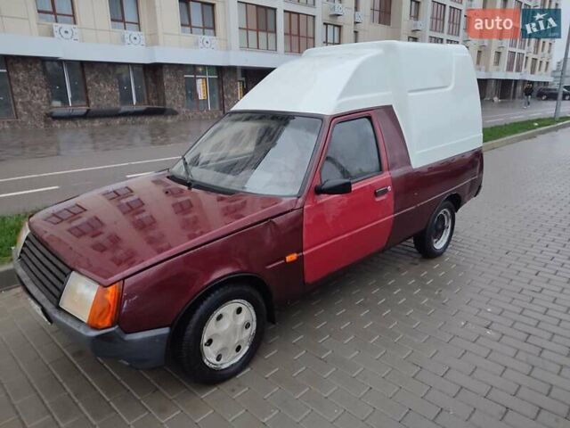 Красный ЗАЗ 110558, объемом двигателя 1.2 л и пробегом 297 тыс. км за 445 $, фото 3 на Automoto.ua