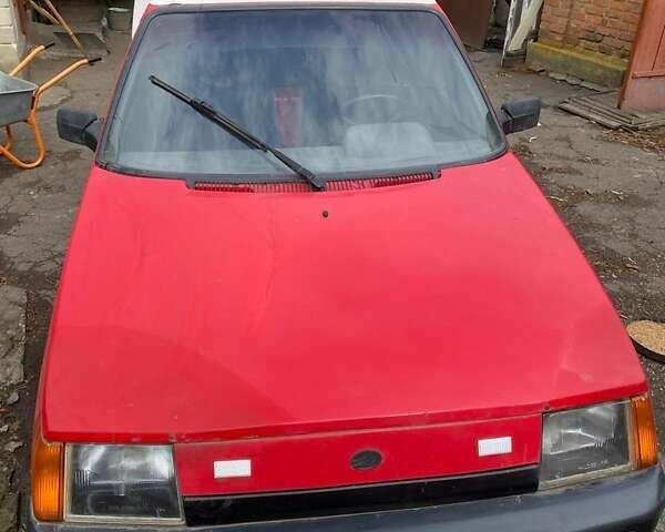 Красный ЗАЗ 110558, объемом двигателя 1.2 л и пробегом 170 тыс. км за 750 $, фото 1 на Automoto.ua