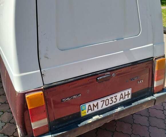 Червоний ЗАЗ 110558, об'ємом двигуна 0 л та пробігом 235 тис. км за 1100 $, фото 1 на Automoto.ua