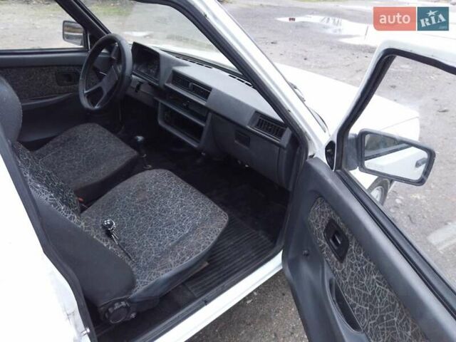 ЗАЗ 110558, объемом двигателя 0 л и пробегом 350 тыс. км за 948 $, фото 6 на Automoto.ua