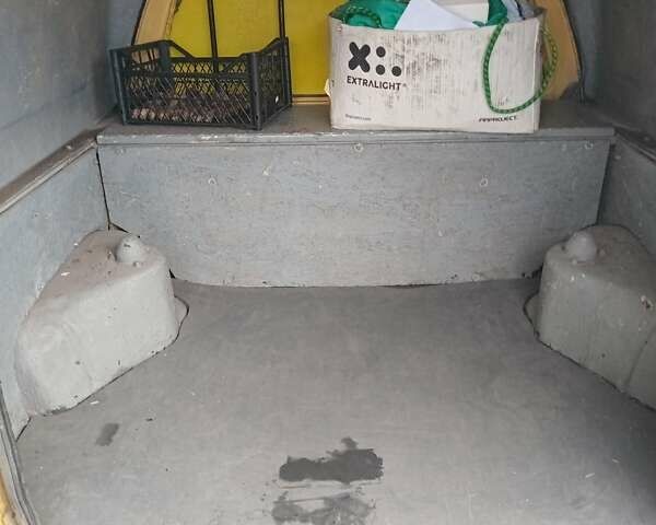 Жовтий ЗАЗ 110558, об'ємом двигуна 1.2 л та пробігом 270 тис. км за 950 $, фото 5 на Automoto.ua