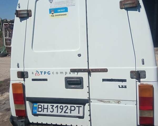 Оранжевый ЗАЗ 110558, объемом двигателя 1.3 л и пробегом 200 тыс. км за 850 $, фото 3 на Automoto.ua