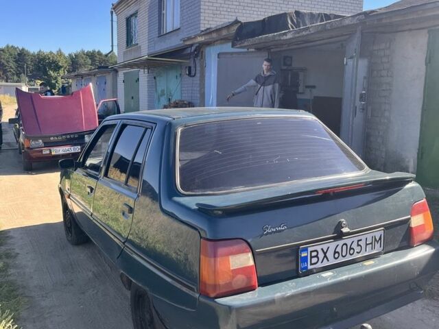 Зеленый ЗАЗ 1125, объемом двигателя 1.3 л и пробегом 143 тыс. км за 650 $, фото 5 на Automoto.ua