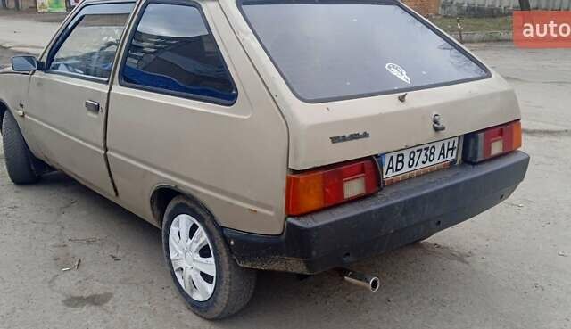 Бежевый ЗАЗ 1140, объемом двигателя 0 л и пробегом 111 тыс. км за 750 $, фото 3 на Automoto.ua