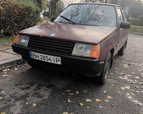 Красный ЗАЗ 1140, объемом двигателя 1.2 л и пробегом 180 тыс. км за 750 $, фото 1 на Automoto.ua