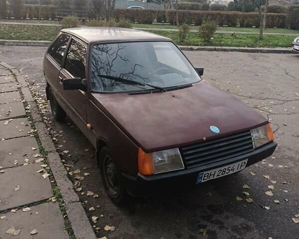 Красный ЗАЗ 1140, объемом двигателя 1.2 л и пробегом 180 тыс. км за 750 $, фото 3 на Automoto.ua