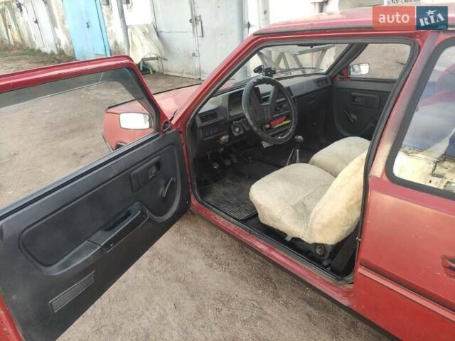 Красный ЗАЗ 1140, объемом двигателя 1.1 л и пробегом 140 тыс. км за 570 $, фото 3 на Automoto.ua