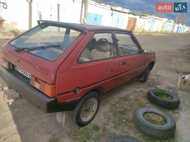 Красный ЗАЗ 1140, объемом двигателя 1.1 л и пробегом 140 тыс. км за 570 $, фото 4 на Automoto.ua