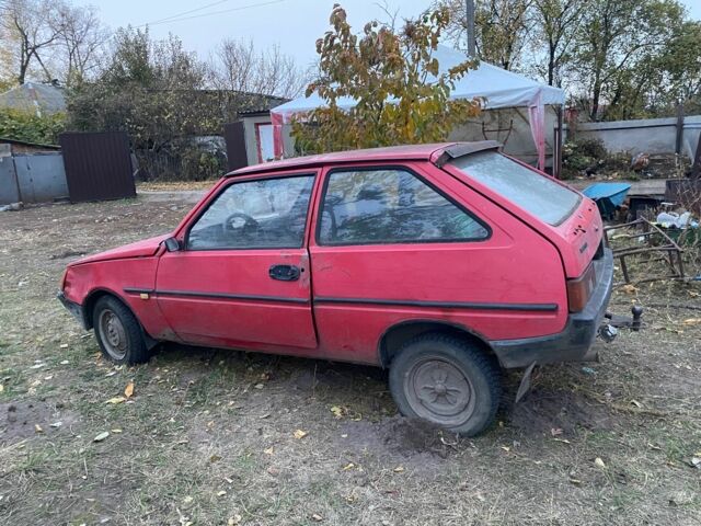 Червоний ЗАЗ 1140, об'ємом двигуна 0.9 л та пробігом 70 тис. км за 600 $, фото 7 на Automoto.ua