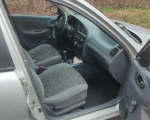 Сірий ЗАЗ 1306, об'ємом двигуна 1.3 л та пробігом 331 тис. км за 1900 $, фото 7 на Automoto.ua