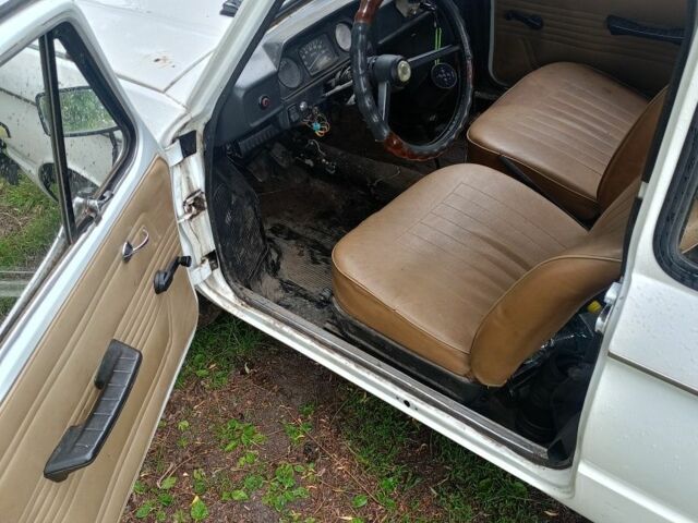 Белый ЗАЗ 965, объемом двигателя 0 л и пробегом 36 тыс. км за 350 $, фото 4 на Automoto.ua