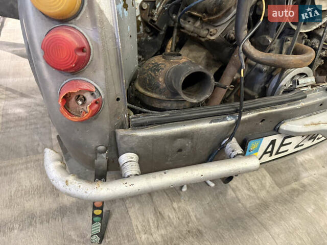 Серый ЗАЗ 965, объемом двигателя 0.8 л и пробегом 70 тыс. км за 800 $, фото 13 на Automoto.ua