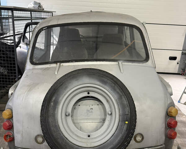 Серый ЗАЗ 965, объемом двигателя 0.8 л и пробегом 70 тыс. км за 800 $, фото 5 на Automoto.ua