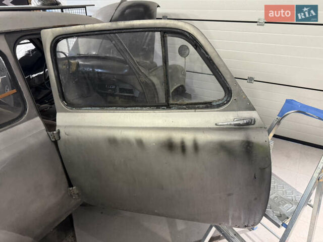 Серый ЗАЗ 965, объемом двигателя 0.8 л и пробегом 70 тыс. км за 800 $, фото 10 на Automoto.ua