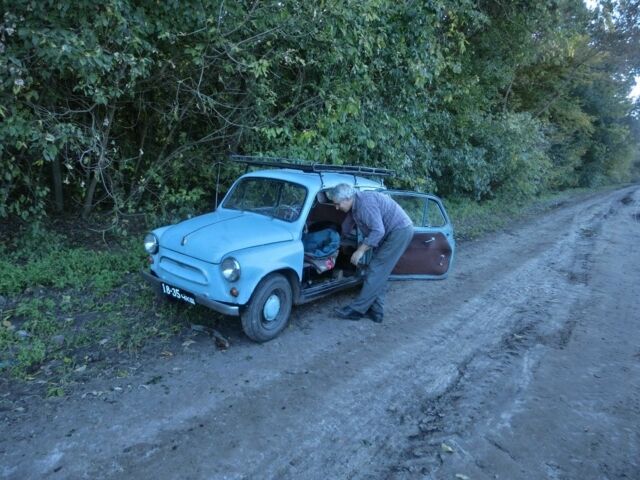 Синий ЗАЗ 965, объемом двигателя 0.75 л и пробегом 8 тыс. км за 1504 $, фото 10 на Automoto.ua