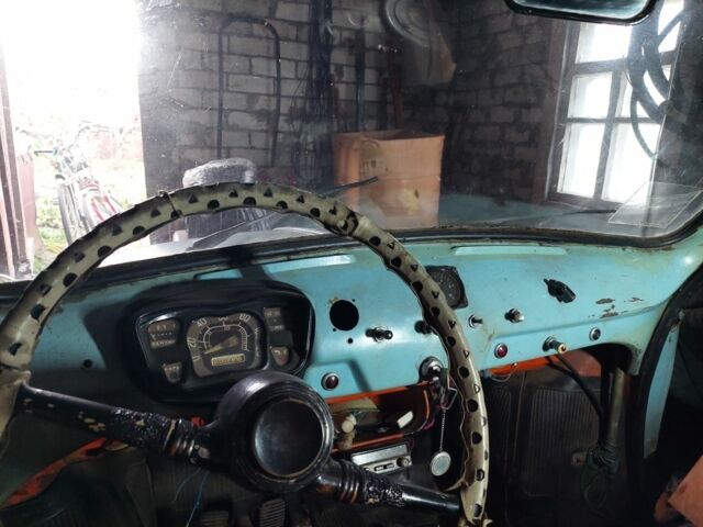 Синий ЗАЗ 965, объемом двигателя 0.75 л и пробегом 8 тыс. км за 1504 $, фото 3 на Automoto.ua