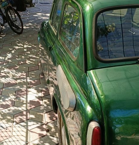 Зеленый ЗАЗ 965, объемом двигателя 3 л и пробегом 10 тыс. км за 2000 $, фото 5 на Automoto.ua