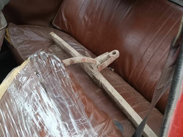 Красный ЗАЗ 966, объемом двигателя 0 л и пробегом 99 тыс. км за 372 $, фото 9 на Automoto.ua