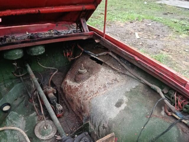 Красный ЗАЗ 966, объемом двигателя 0 л и пробегом 99 тыс. км за 372 $, фото 12 на Automoto.ua