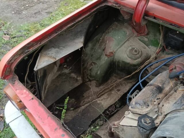 Красный ЗАЗ 966, объемом двигателя 0 л и пробегом 99 тыс. км за 607 $, фото 7 на Automoto.ua