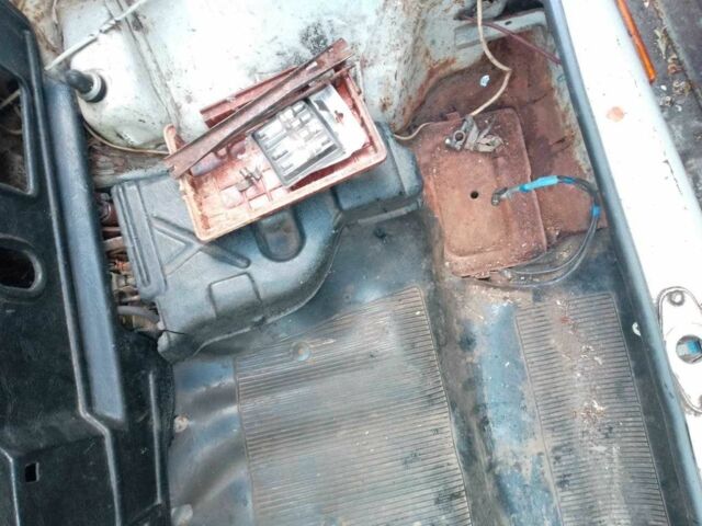 ЗАЗ 968 1990 у Дніпро (Дніпропетровську) на Automoto.ua Білий ЗАЗ 968, об'ємом двигуна 1.2 л та пробігом 77 тис. км за 288 $, фото 2 на Automoto.ua