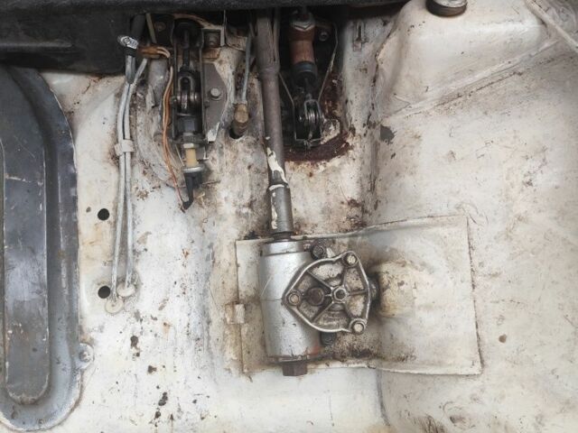 Белый ЗАЗ 968, объемом двигателя 0 л и пробегом 22 тыс. км за 600 $, фото 2 на Automoto.ua