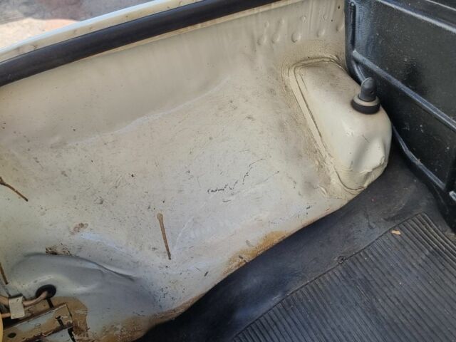 Белый ЗАЗ 968, объемом двигателя 0 л и пробегом 5 тыс. км за 1000 $, фото 12 на Automoto.ua