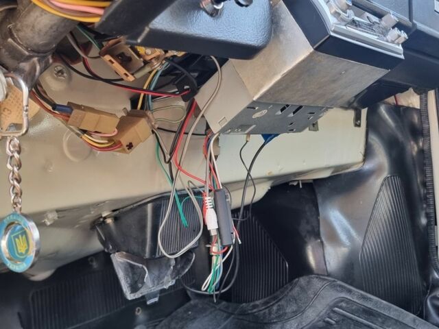 Белый ЗАЗ 968, объемом двигателя 0 л и пробегом 5 тыс. км за 1000 $, фото 6 на Automoto.ua