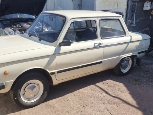 Белый ЗАЗ 968, объемом двигателя 0 л и пробегом 5 тыс. км за 1000 $, фото 1 на Automoto.ua